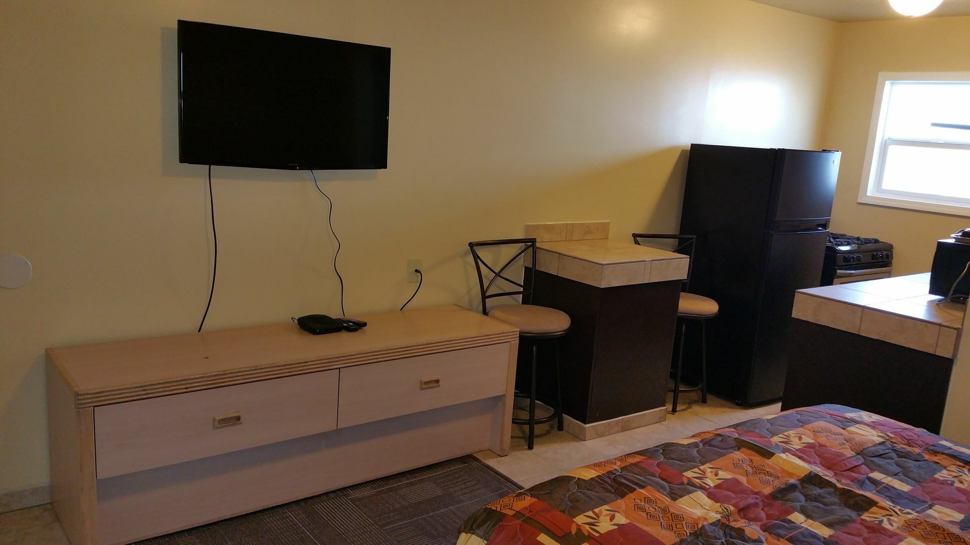 Bend Value Inn מראה חיצוני תמונה